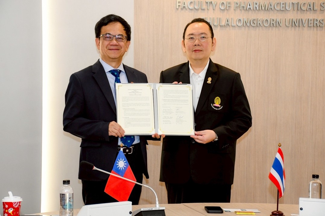 20251208朱拉隆功 2